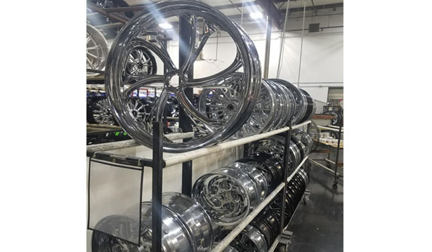 wheels are shown ready to assemble
